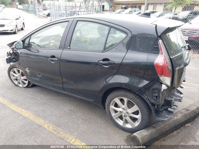 Toyota Prius 2016 JTDKDTB35G1127451 Image 3