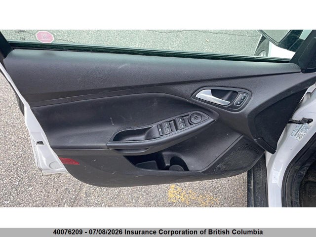 40076209 :رقم المزاد ، 1FADP3K24FL351729 vin ، 2015 Ford Focus مزاد بيع