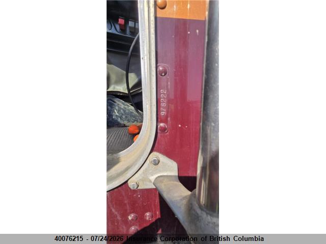 Продаж на аукціоні авто 2005 Kenworth Construction T800, vin: 1NKDX40X35R978222, номер лоту: 40076215