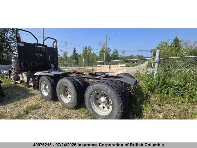 Продаж на аукціоні авто 2005 Kenworth Construction T800, vin: 1NKDX40X35R978222, номер лоту: 40076215