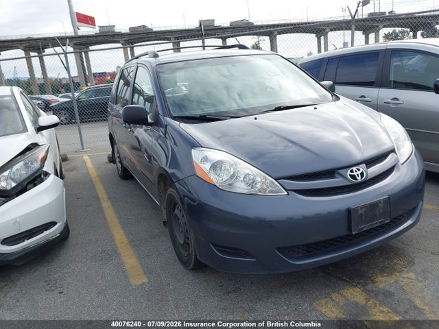 2006 Toyota Sienna Ce მანქანა იყიდება აუქციონზე, vin: 5TDZA29C86S506386, აუქციონის ნომერი: 40076240