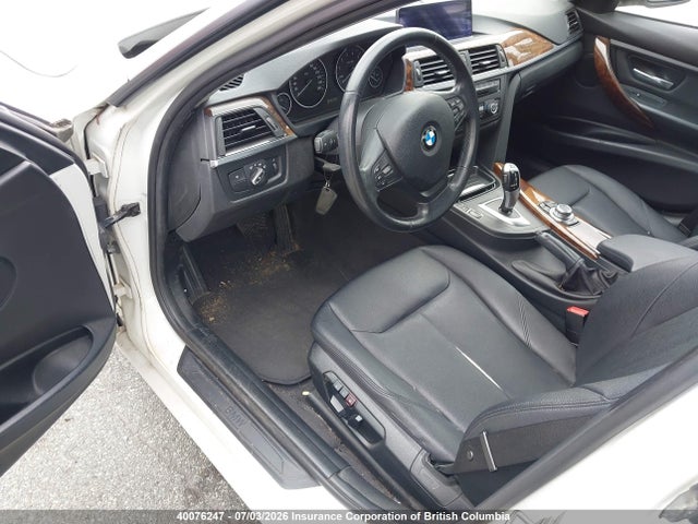 2013 Bmw 328i მანქანა იყიდება აუქციონზე, vin: WBA3B3C58DF537070, აუქციონის ნომერი: 40076247