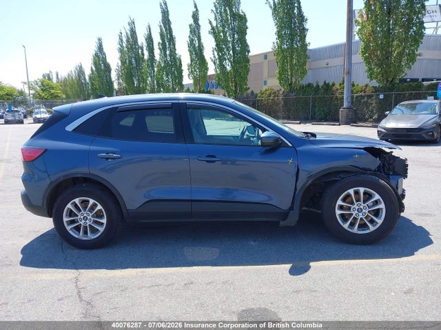 40076287 :رقم المزاد ، 1FMCU9G61LUB76614 vin ، 2020 Ford Escape Se مزاد بيع