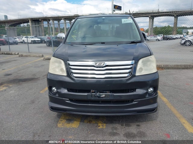 2004 Toyota Alphard მანქანა იყიდება აუქციონზე, vin: AZR650081431, აუქციონის ნომერი: 40076312