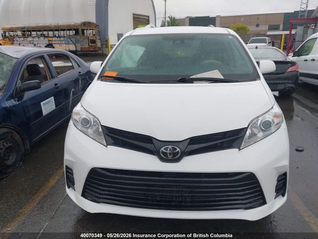 2019 Toyota Sienna მანქანა იყიდება აუქციონზე, vin: 5TDZZ3DCXKS005077, აუქციონის ნომერი: 40070349