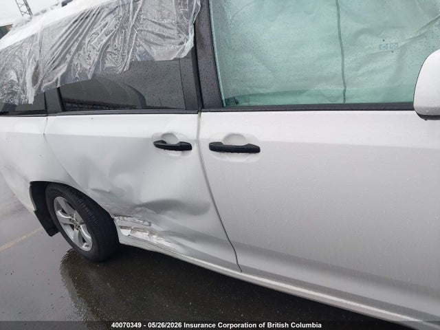 Toyota Sienna 2019 5TDZZ3DCXKS005077 Image 13
