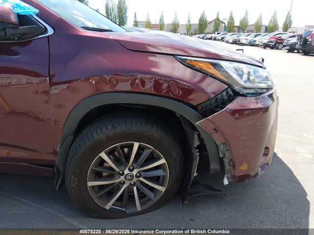 2018 Toyota Highlander Se/xle მანქანა იყიდება აუქციონზე, vin: 5TDJZRFH7JS869219, აუქციონის ნომერი: 40075220