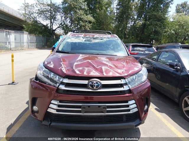 2018 Toyota Highlander Se/xle მანქანა იყიდება აუქციონზე, vin: 5TDJZRFH7JS869219, აუქციონის ნომერი: 40075220