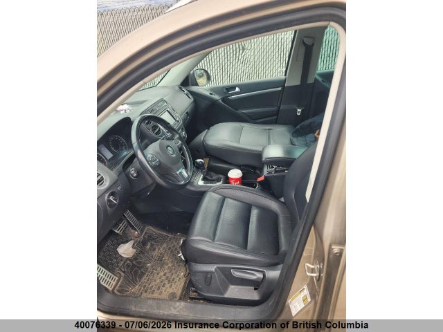 Продажа на аукционе авто 2015 Volkswagen Tiguan Comfortline/highline/special Edition/trendline, vin: WVGJV7AX7FW000959, номер лота: 40076339