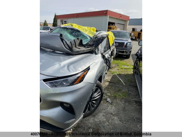 Toyota Highlander Platinum 2021 5TDFZRBH6MS088630 Image 2