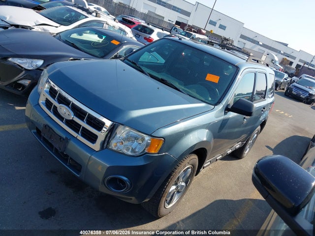 40076358 :رقم المزاد ، 1FMCU0DG1BKC67501 vin ، 2011 Ford Escape Xlt مزاد بيع