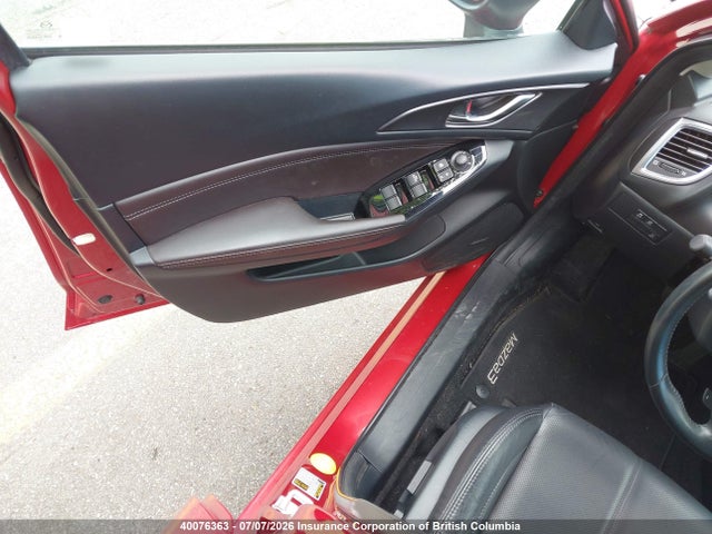 3MZBN1W35JM254624 Mazda 3 Grand Touring