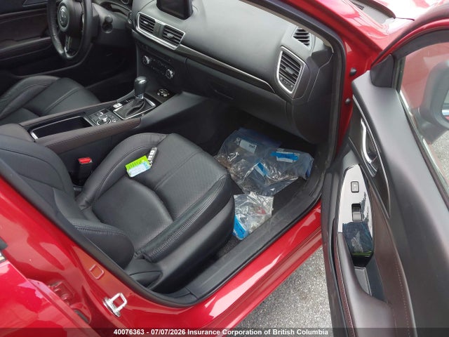 3MZBN1W35JM254624 Mazda 3 Grand Touring