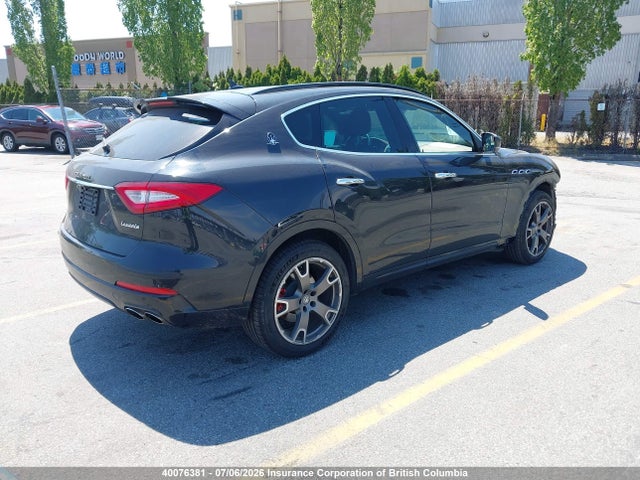 Maserati Levante 2017 ZN661XUS7HX234438 Image 4