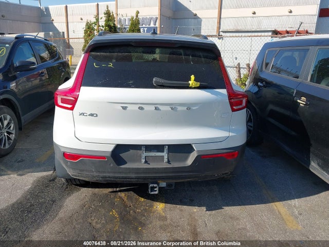 YV4ED3UR4N2709866 Volvo XC40