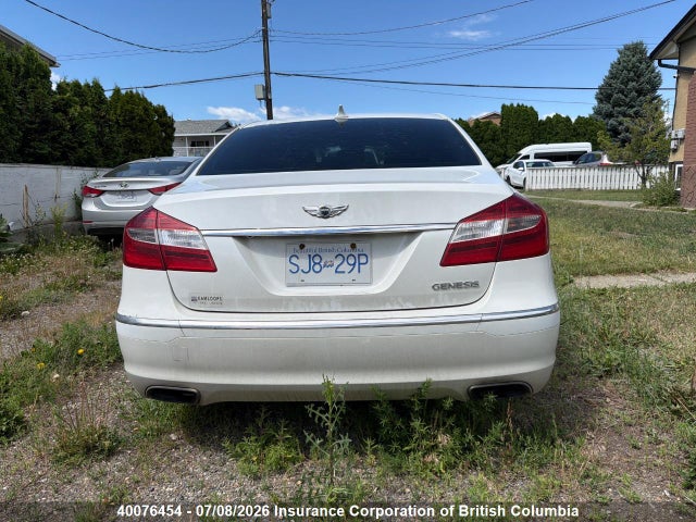 Продажа на аукционе авто 2013 Hyundai Genesis 3.8l, vin: KMHGC4DD3DU220558, номер лота: 40076454