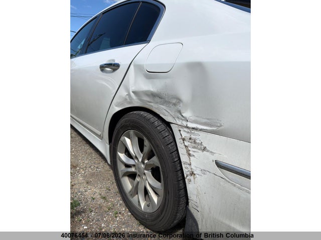 Продажа на аукционе авто 2013 Hyundai Genesis 3.8l, vin: KMHGC4DD3DU220558, номер лота: 40076454
