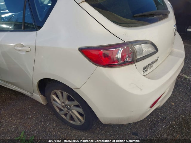 40070351 :رقم المزاد ، JM1BL1L77D1843868 vin ، 2013 Mazda 3 I مزاد بيع