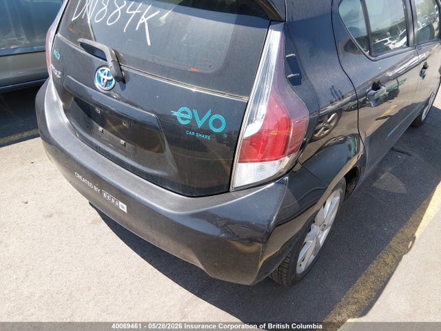 2016 Toyota Prius C მანქანა იყიდება აუქციონზე, vin: JTDKDTB3XG1589102, აუქციონის ნომერი: 40069461
