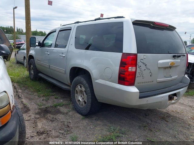 40076473 :رقم المزاد ، 1GNSKJE78DR335238 vin ، 2013 Chevrolet Suburban 1500 Lt مزاد بيع