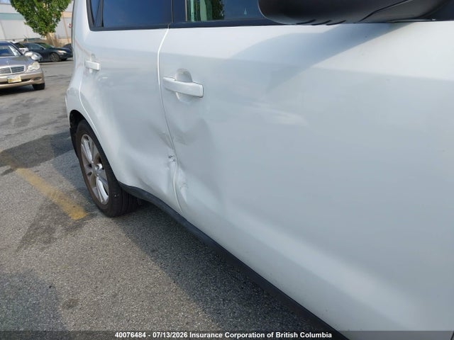 2014 Kia Soul მანქანა იყიდება აუქციონზე, vin: KNDJP3A50E7083035, აუქციონის ნომერი: 40076484