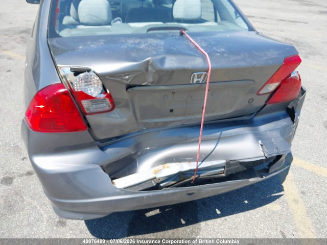 2005 Honda Civic მანქანა იყიდება აუქციონზე, vin: 2HGES16615H027701, აუქციონის ნომერი: 40076489
