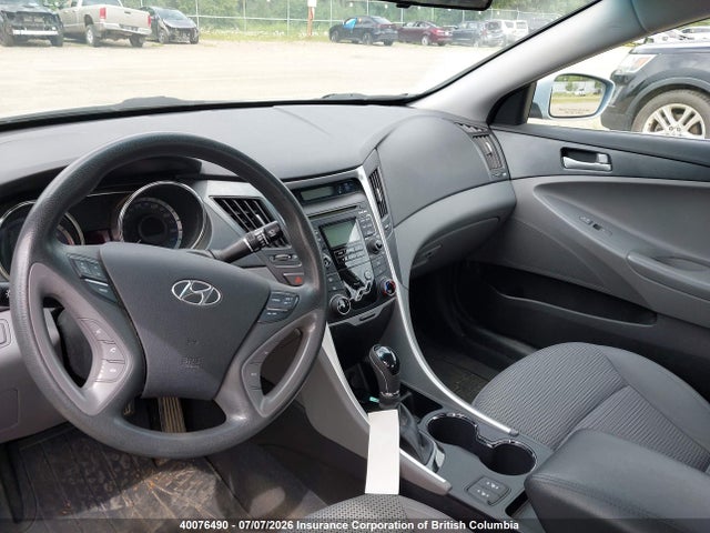 Продажа на аукционе авто 2011 Hyundai Sonata Gl, vin: 5NPEB4AC7BH040131, номер лота: 40076490