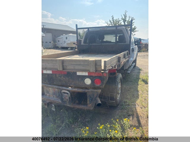 40076492 :رقم المزاد ، 1FT8W3B68FEA55036 vin ، 2015 Ford F350 مزاد بيع