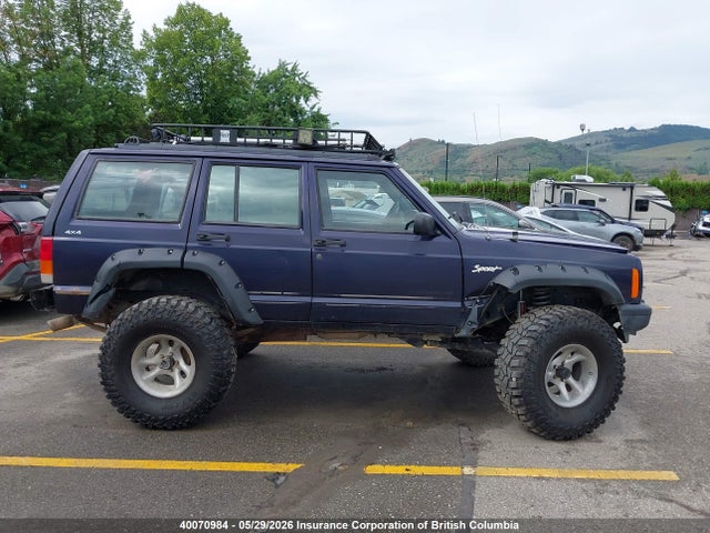 40070984 :رقم المزاد ، 1J4FJ68S1WL239462 vin ، 1998 Jeep Cherokee Sport/classic مزاد بيع