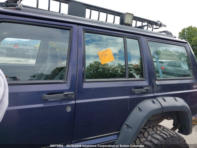 40070984 :رقم المزاد ، 1J4FJ68S1WL239462 vin ، 1998 Jeep Cherokee Sport/classic مزاد بيع