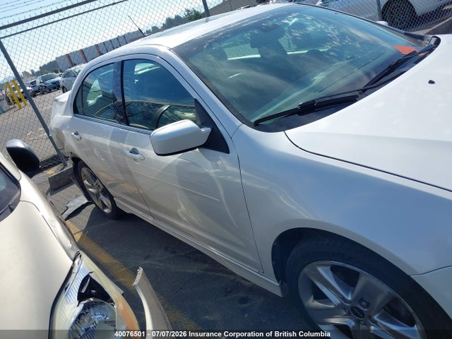 40076501 :رقم المزاد ، 3FAHP0DC8CR182849 vin ، 2012 Ford Fusion Sport مزاد بيع
