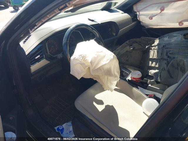 3VWW57BU6KM023896 Volkswagen Jetta Highline