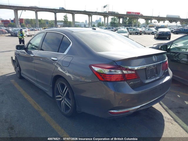 Продаж на аукціоні авто 2017 Honda Accord Touring, vin: 1HGCR2F05HA805652, номер лоту: 40076521