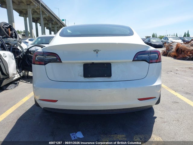 Tesla MODEL 3 2021 5YJ3E1EA5MF061552 Image 17