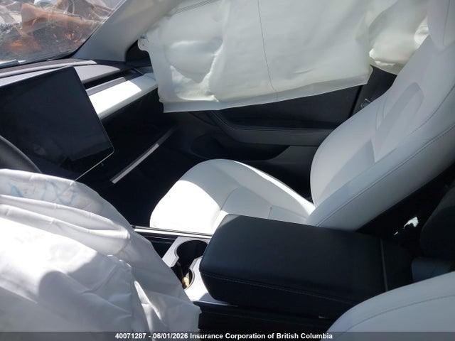 5YJ3E1EA5MF061552 Tesla MODEL 3