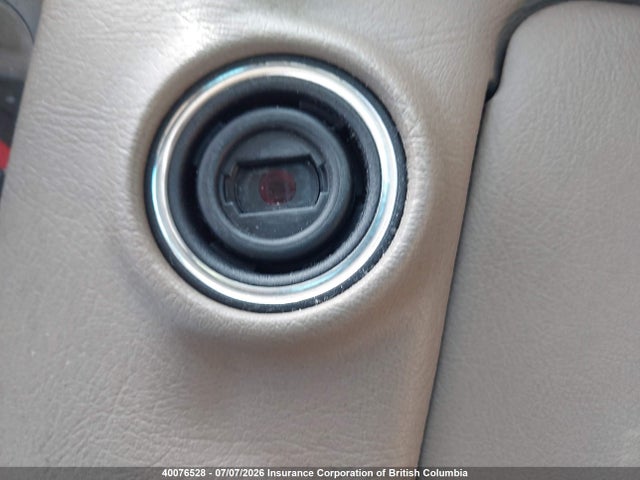 40076528 :رقم المزاد ، WDBHA23G3WF656587 vin ، 1998 Mercedes-benz C Class Classic (a5) مزاد بيع