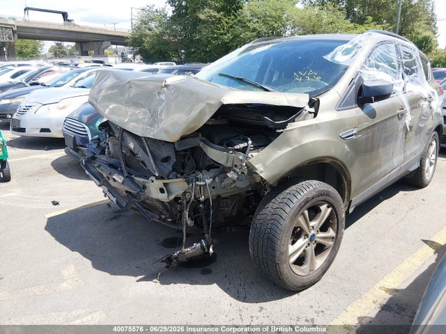 40075576 :رقم المزاد ، 1FMCU9GXXEUA48318 vin ، 2014 Ford Escape Se مزاد بيع
