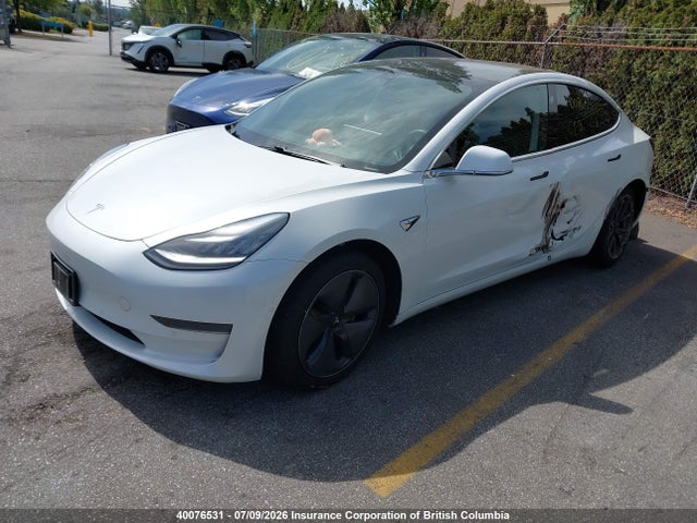 5YJ3E1EA8KF487667 Tesla MODEL 3