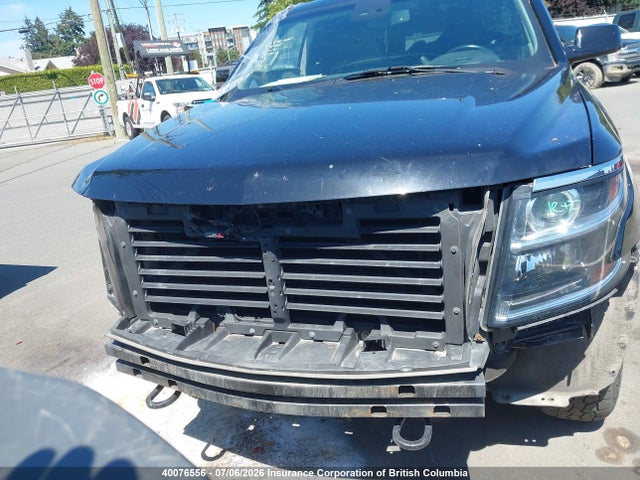40076556 :رقم المزاد ، 1GNSKHKC5KR185547 vin ، 2019 Chevrolet Suburban Lt مزاد بيع