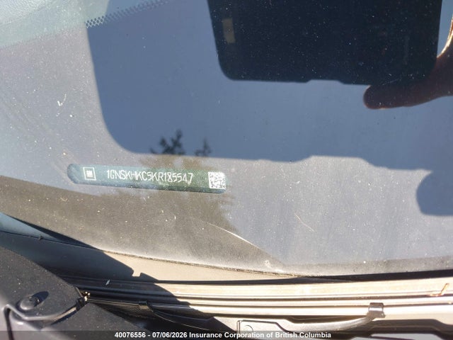 40076556 :رقم المزاد ، 1GNSKHKC5KR185547 vin ، 2019 Chevrolet Suburban Lt مزاد بيع