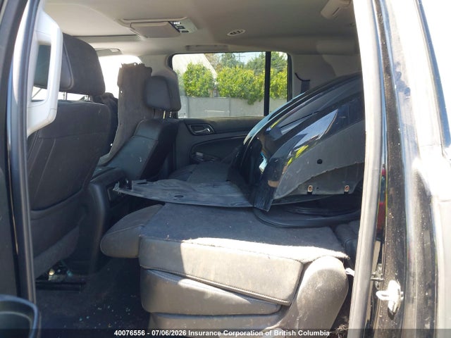 40076556 :رقم المزاد ، 1GNSKHKC5KR185547 vin ، 2019 Chevrolet Suburban Lt مزاد بيع