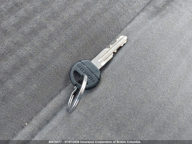 2000 Honda Civic მანქანა იყიდება აუქციონზე, vin: 2HGEJ6614YH936640, აუქციონის ნომერი: 40076577