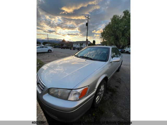 2000 Toyota Camry მანქანა იყიდება აუქციონზე, vin: JT2BF22K0Y0286020, აუქციონის ნომერი: 40076591