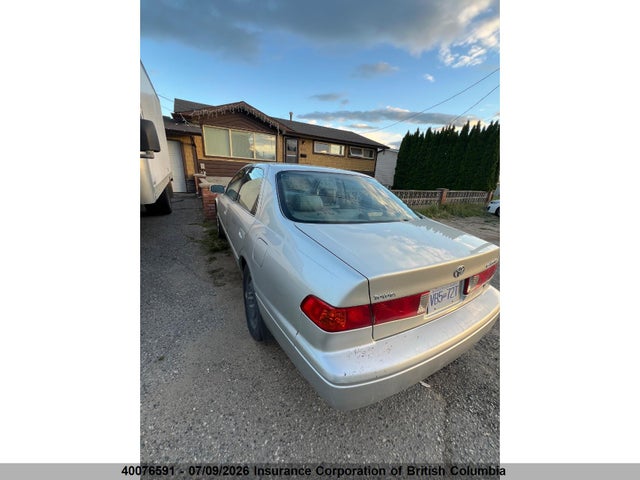 2000 Toyota Camry მანქანა იყიდება აუქციონზე, vin: JT2BF22K0Y0286020, აუქციონის ნომერი: 40076591