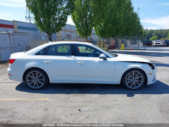 40076596 :رقم المزاد ، WAUFNAF4XHN058477 vin ، 2017 Audi A4 مزاد بيع