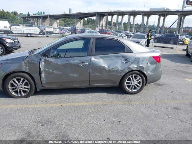 2012 Kia Forte მანქანა იყიდება აუქციონზე, vin: KNAFU4A27C5526331, აუქციონის ნომერი: 40076605
