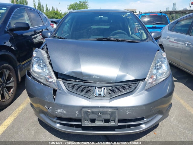 Aukcja sprzedaży 2014 Honda Fit Lx, vin: LUCGE8H56E3000665, numer aukcji: 40071339