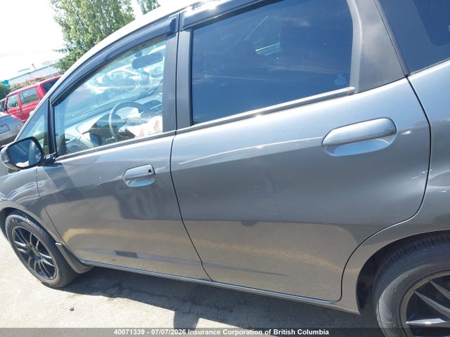 Aukcja sprzedaży 2014 Honda Fit Lx, vin: LUCGE8H56E3000665, numer aukcji: 40071339