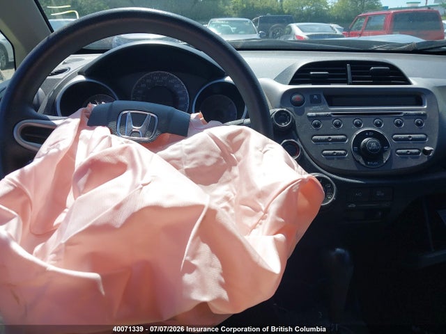 Aukcja sprzedaży 2014 Honda Fit Lx, vin: LUCGE8H56E3000665, numer aukcji: 40071339