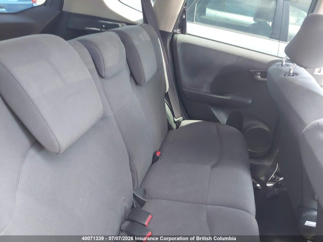 Aukcja sprzedaży 2014 Honda Fit Lx, vin: LUCGE8H56E3000665, numer aukcji: 40071339